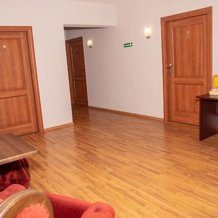 Weranda Rooms Tychy Bagian luar foto