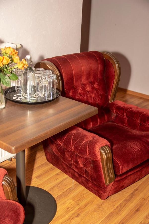 Weranda Rooms Tychy Bagian luar foto