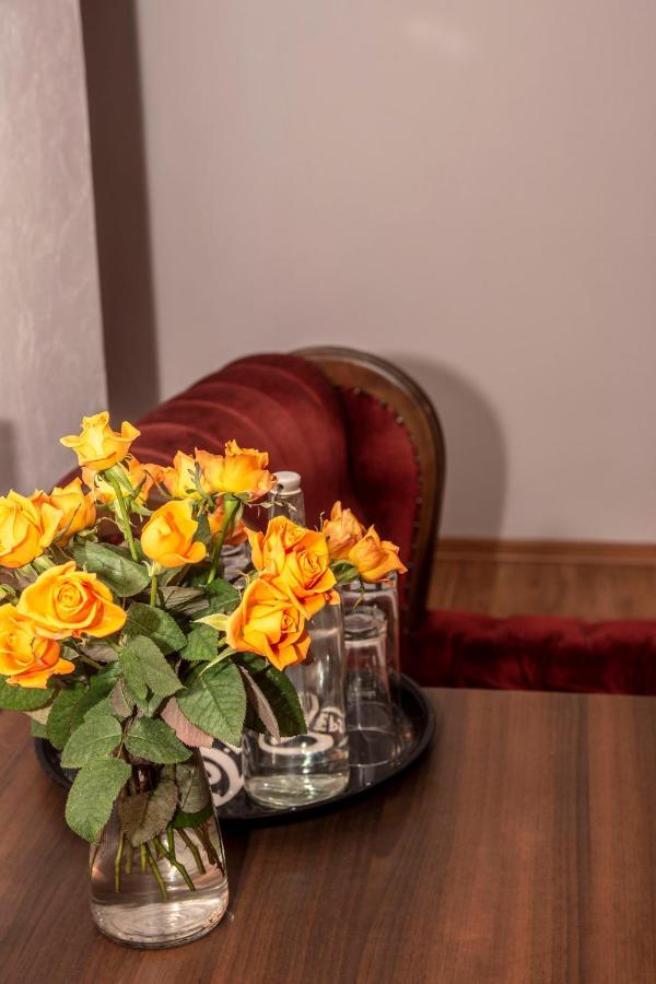 Weranda Rooms Tychy Bagian luar foto