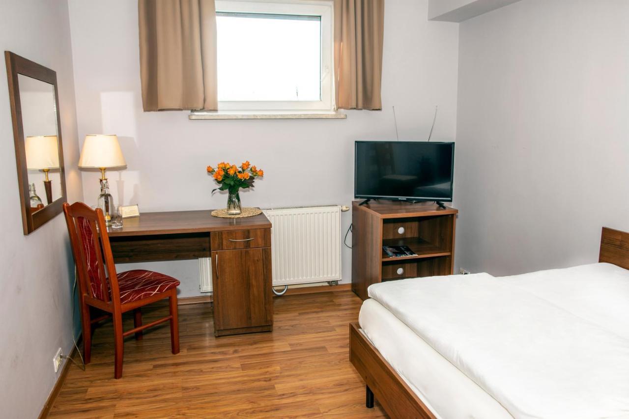 Weranda Rooms Tychy Bagian luar foto