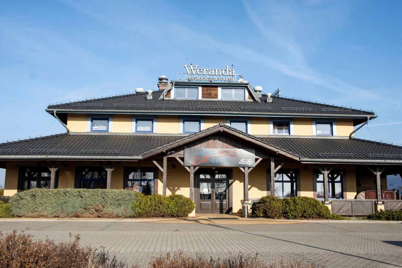 Weranda Rooms Tychy Bagian luar foto